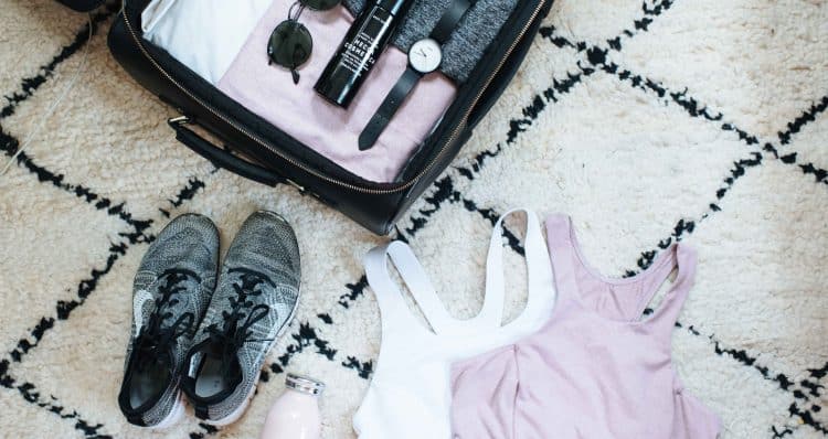 Gezond blijven tijdens het reizen (zonder uw vakantie te verpesten) Gezond blijven tijdens het reizen (zonder uw vakantie te verpesten)