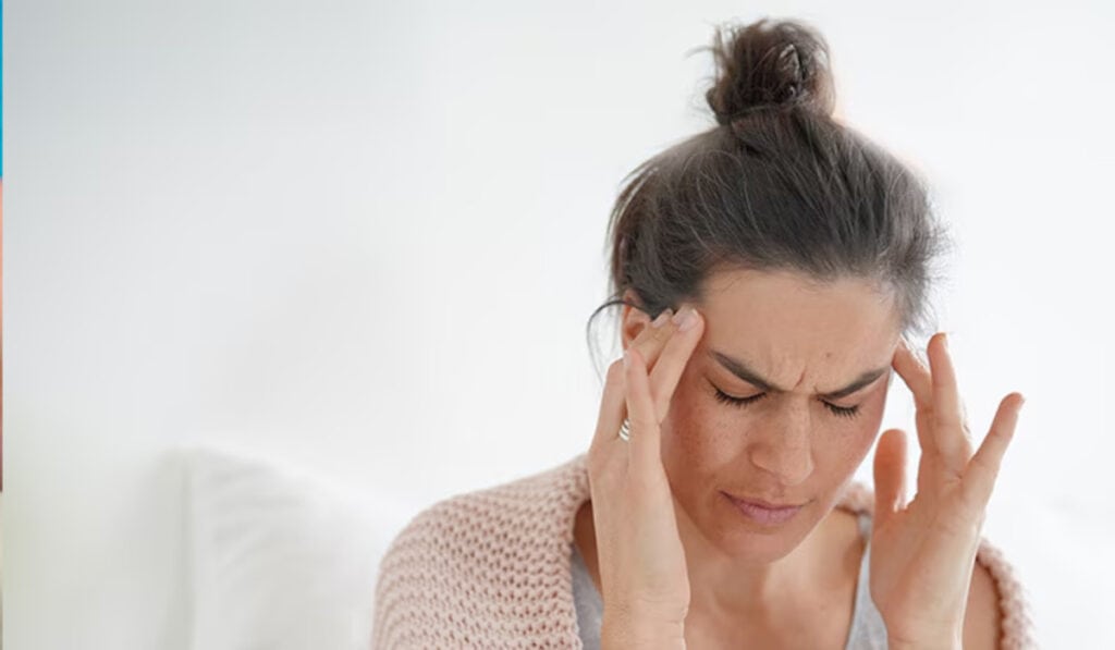 Drukkende hoofdpijn voorhoofd